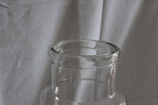 Ancien pot a pharmacie